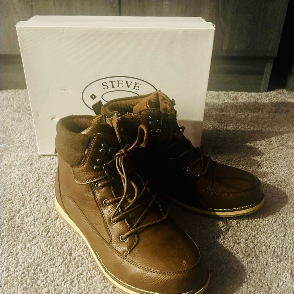 Steve Madden Dark Brown Men's Lace-Up Boots (Gently worn)